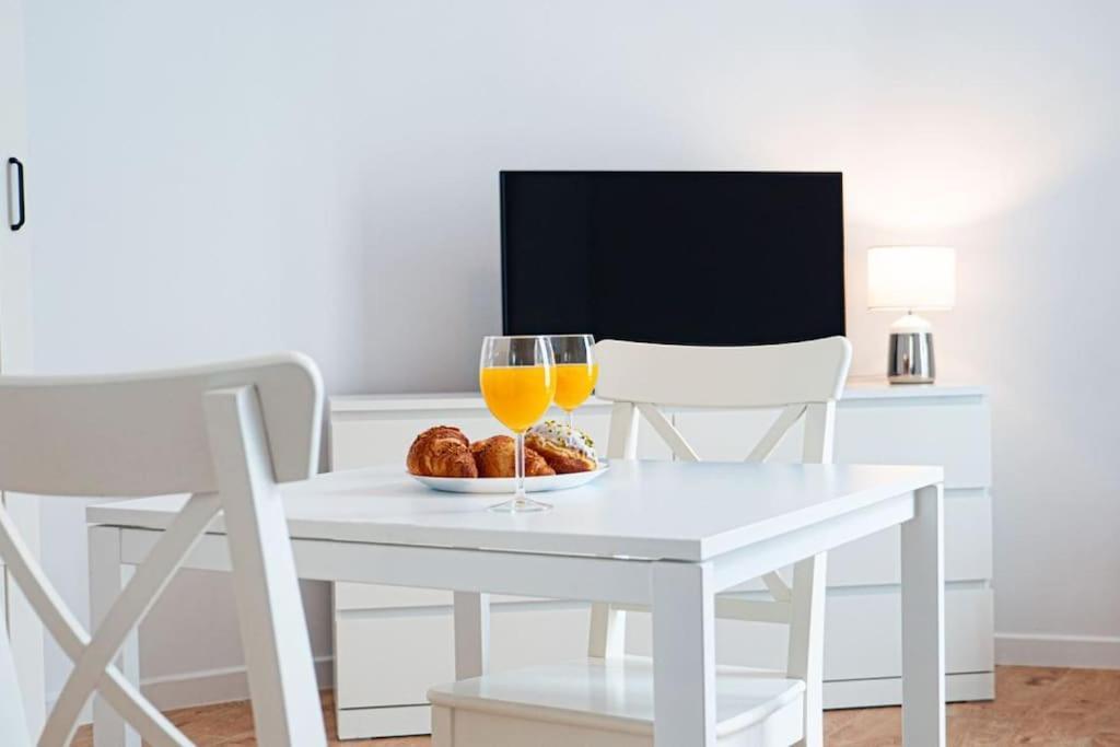 Komfortowy Apartament W Centrum Warsawa Bagian luar foto