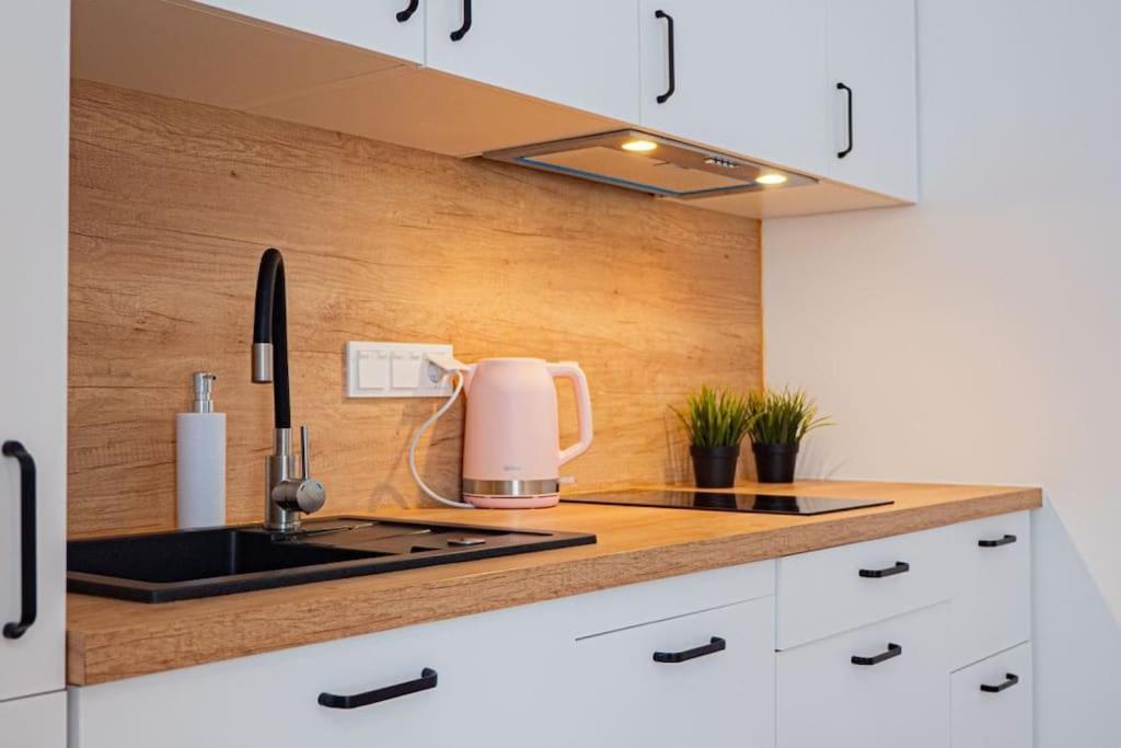 Komfortowy Apartament W Centrum Warsawa Bagian luar foto